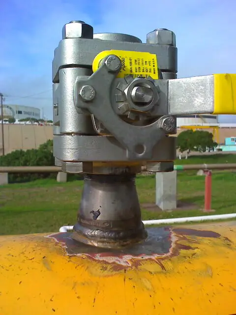 Conexión de hot tapping terminada